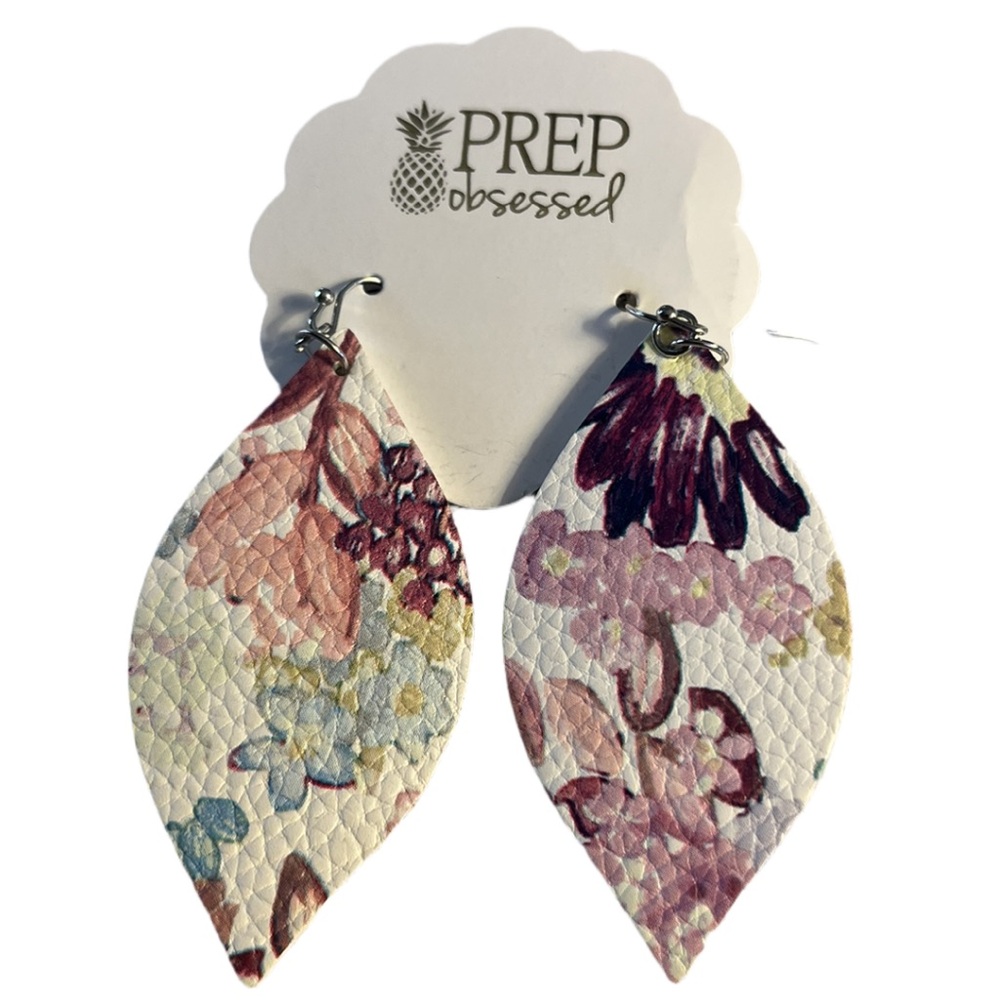 Prep Obsessed Earrings Floral Print Leather Dangle Earrings NWT - Picture 1 of 3